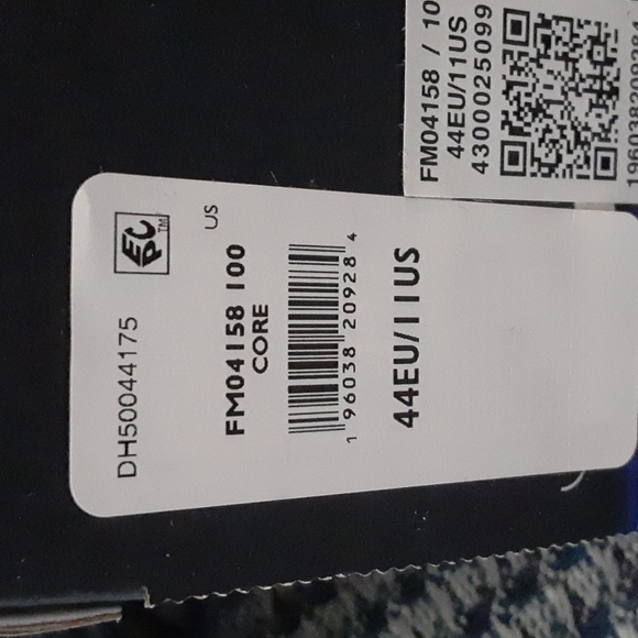 Tommy Hilfiger Mens Sneakers.Brand New In Box,Never Even Tried On. - Picture 5 of 6